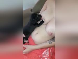 Slut Feeds Her Raging Dog