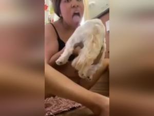 She Dog's Wild Sucking - XXX Extreme