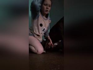 Milly Scoppia con il Cane