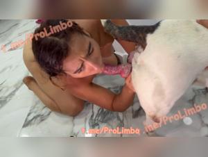 Mia Custom #4 Perro Abuso