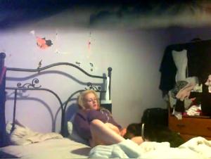 Meuf baisée par chien, sexe animal extreme