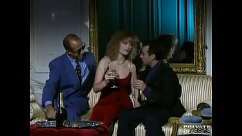 Experienced milf Lisa in hardcore threesome