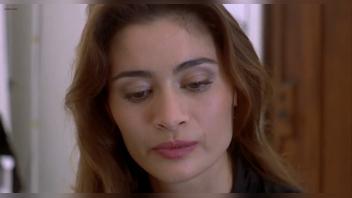 Alyssa Milano: Nudity Intimacy in 'Embrace of the Vampire'