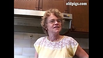Megan Sage, sehr versaute blonde MILF, intensiver Sex