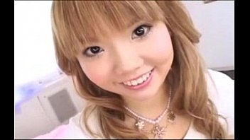 Donne asiatiche sposate tradiscono i mariti per fare sesso hardcore