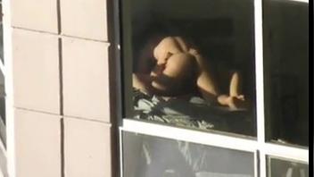 L'attacco a sorpresa dell'amore