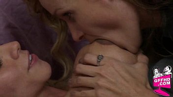 Black lesbian milfs do their porn show