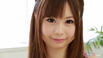 Rina Ellis et Yui Hatano : Jouets et plaisir