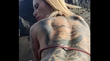 Incontro sensuale con uno sconosciuto a Reunion