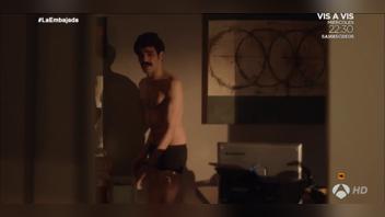 Melanie Olivares nackt - La embajada s01e01