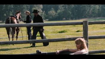 Kelly Reilly desnuda en Yellowstone