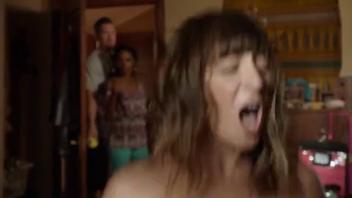 Isidora Goreshter Nude - Shameless S07E06 (2016)