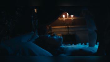 Dominique Devenport Nude in Sisi