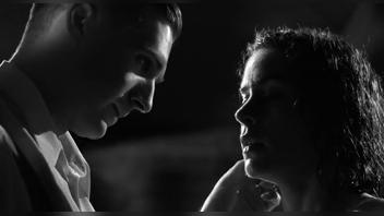 Embeth Davidtz Nude – Unforgettable Scene from Schindler's List