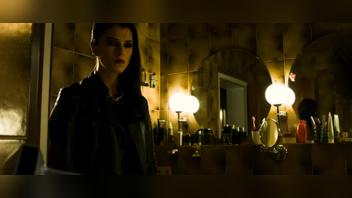 Beate Maes : Intimite et Désir au Cœur d'un Mariage Noir