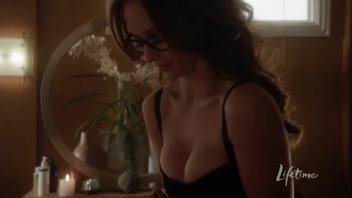 Jennifer Love Hewitt nuda – The Client List s01e03