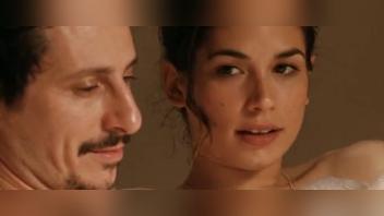 Giulia Michelini desnuda, Tiziana Buldini desnuda – Immaturi (2011)