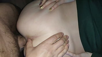Blondine mit festem Hintern bei intensivem Fick