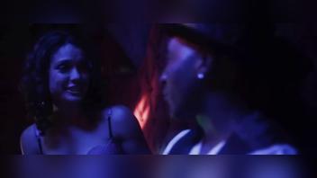 Ali Cobrin nackt - Sanfte Tanz & Intimität enthüllt