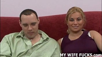 Encuentro caliente con una estrella del porno: No te pierdas la actuacion de la explosiva Kimber Lee en intensas escenas hardcore