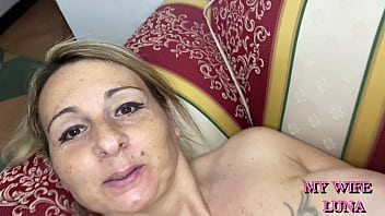 Sophia, the naughty Belgian and blowjob expert