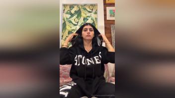 Mia Khalifa's Sizzling Teaser: 18 Minutes of Intimate Torture