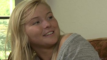 Leidenschaft zwischen Frauen: Jade Chan & Lana Rhoades