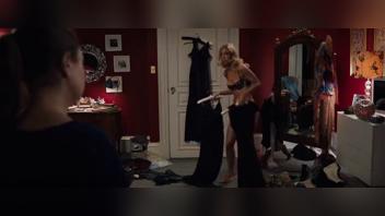 Vanessa Kirby et Tuppence Middleton exploseront sur écran dans Jupiter Ascending (2015)