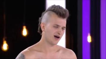 Giorgia Goes Nude After Naked Attraction Italia Encounter