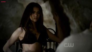 Nina Dobrev nuda – The Vampire Diaries S02E11