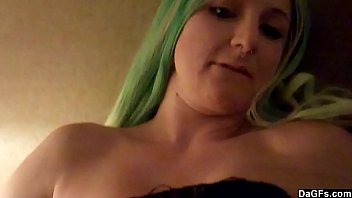 Hermosa puta de 19 anos se suelta