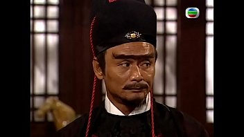 Mujeres asiaticas maduras hacen su show lesbico