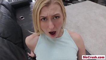 Lesbian sex party with Alexa Grace and her slutty sister