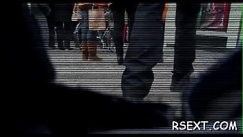 Due troie mature si regalano un intenso piacere lesbico