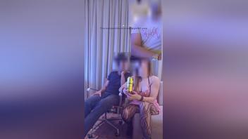 Pankhuri Desì: Tradimento Ardente con Giovane Amante