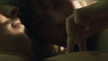 Kelly Depeault Nue - Déesse des Mouches à Feu