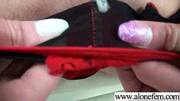 Sexy Lesben mit Sexspielzeug