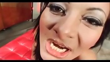 Videos lesbicos duros con milfs desnudas calientes
