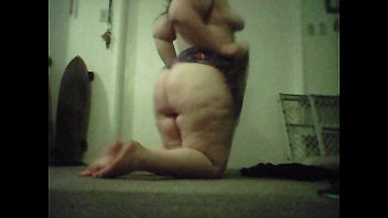 Video X 2023: Clara, the Latina bombshell in a hard solo scene