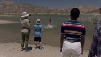 Juliette Lewis Nackt - Camping S01E01 (2018)